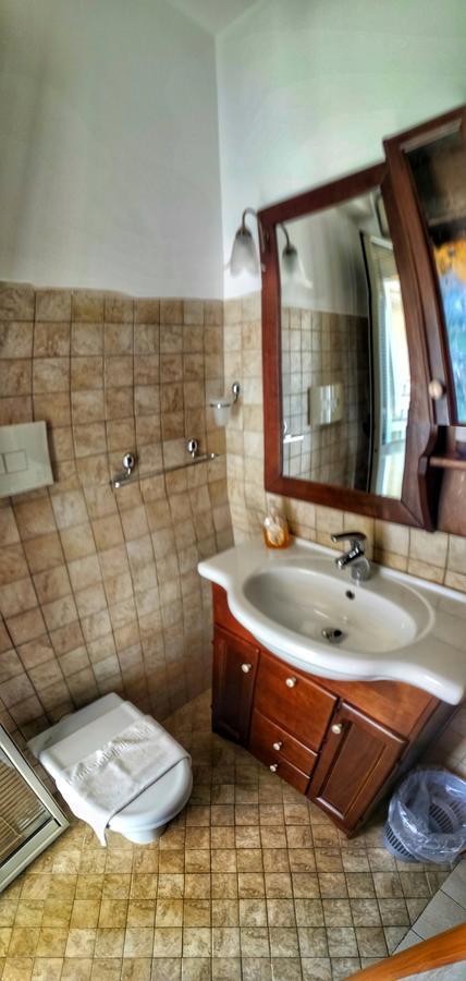 Bed And Breakfast Pieffe Frascineto Exterior foto